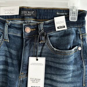 Dark blue midrise relaxed fit Judy blue jeans 5/27 Brand New